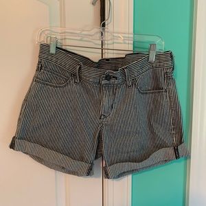 Old Navy size 4 shorts